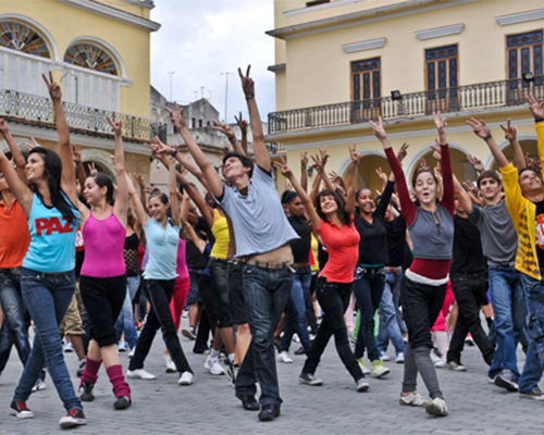 Dance Acts 7 flash_mob_dancers