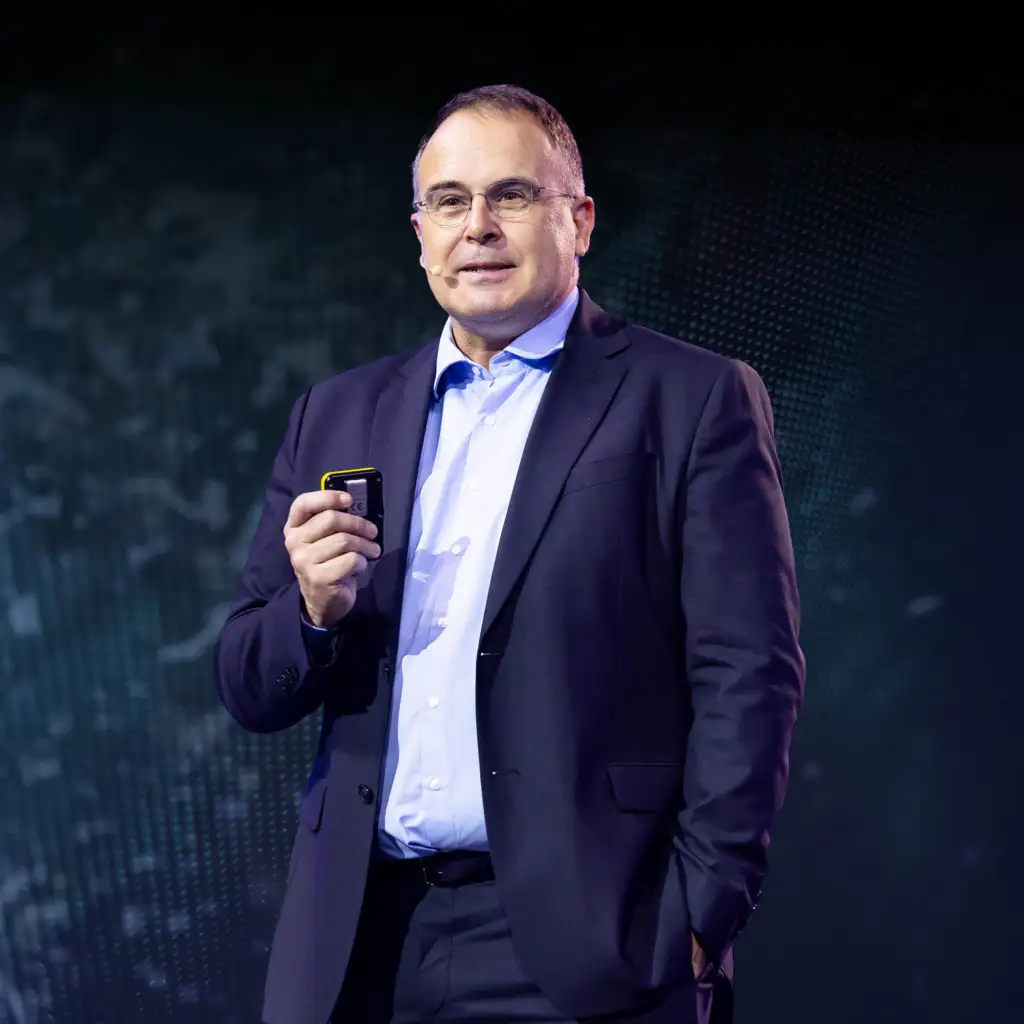 bruce whitfield keynote stage presentation